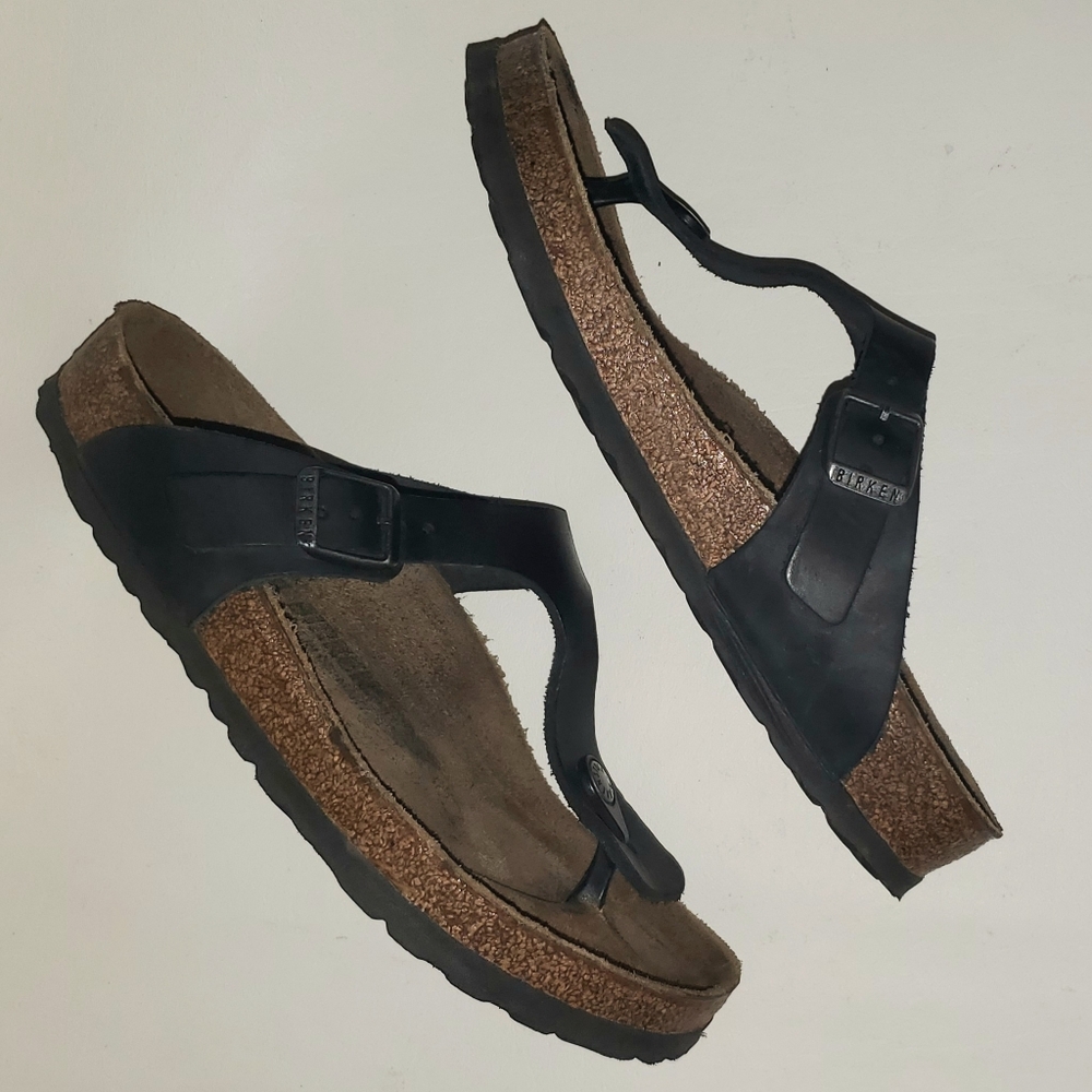 BIRKENSTOCK Gizeh Oiled Leather Black Sandals 38 7 - Picture 4 of 9